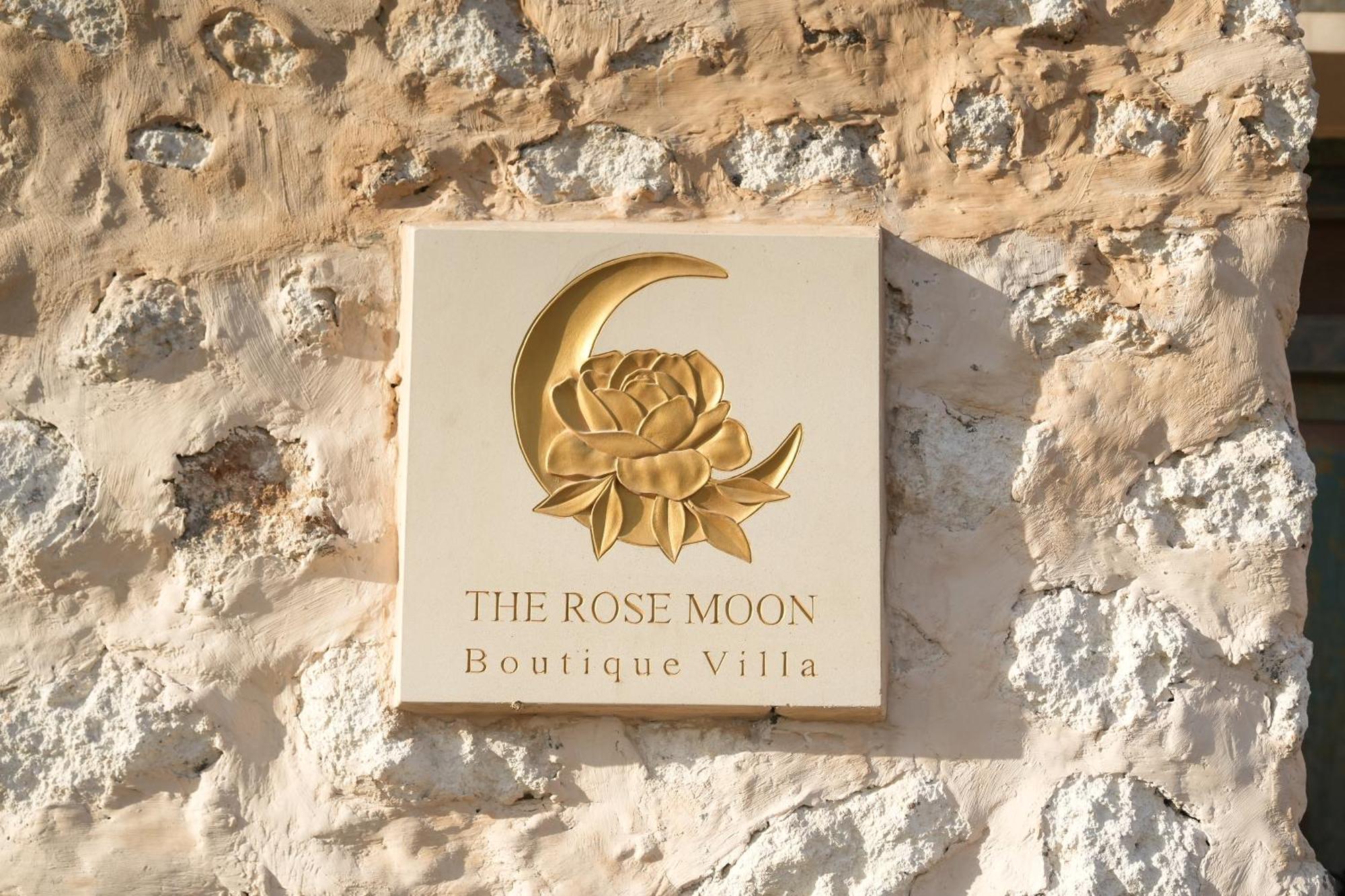 The Rose Moon Villa - Uluwatu Exterior photo